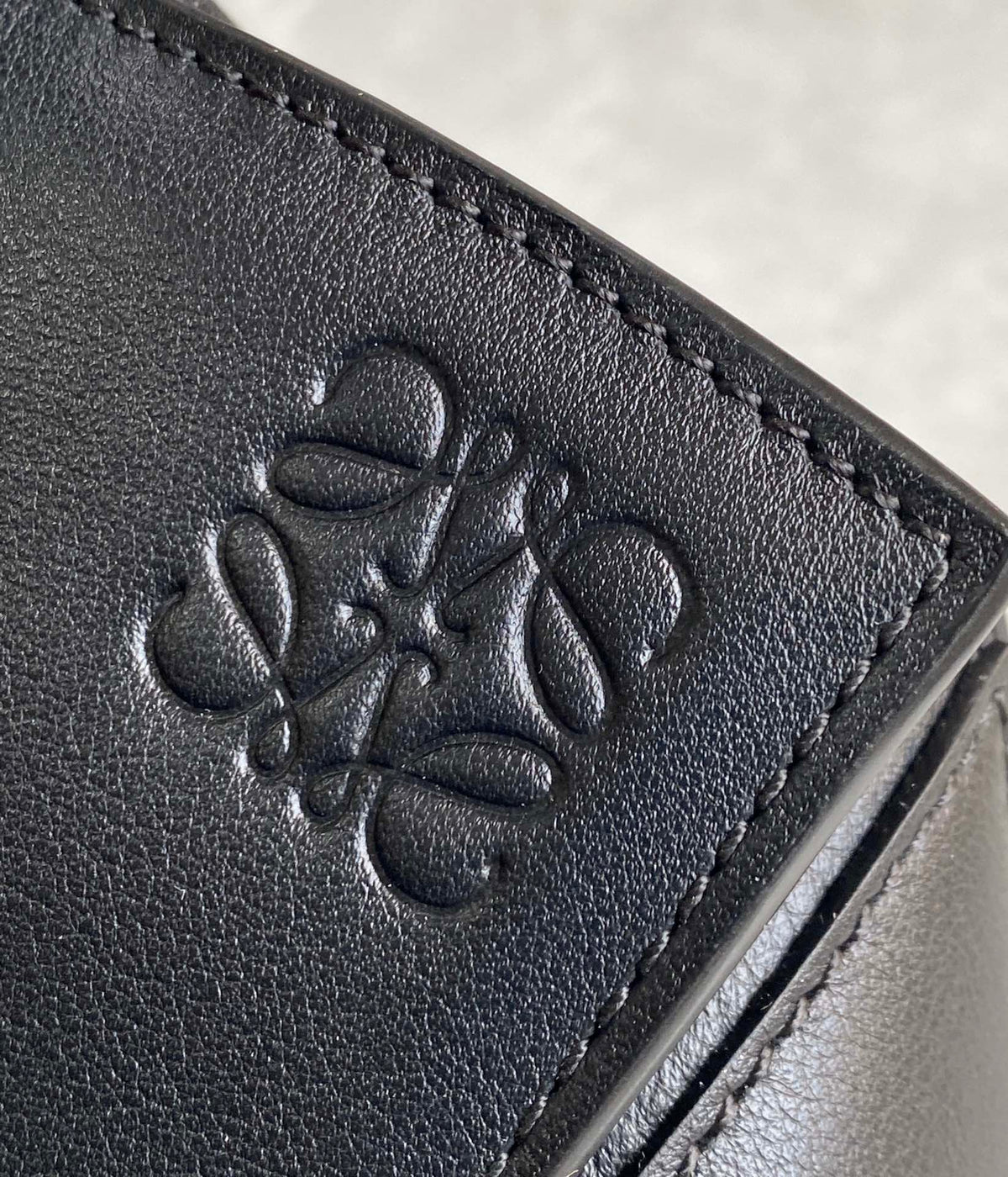 Loewe Medium 30 Puzzle Bag in Black Soft Grained Calfskin