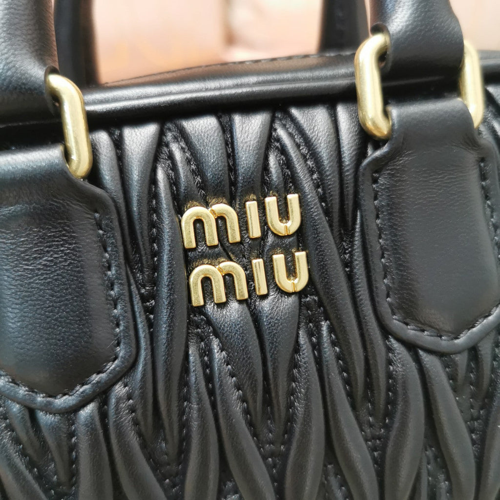 Too Pretty 17 Handbag Black Lambskin