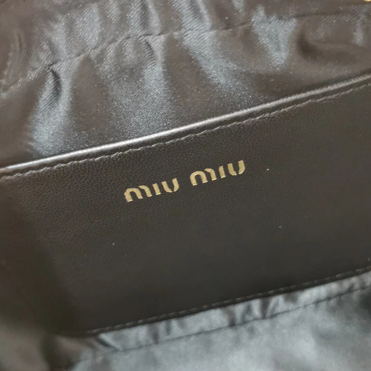 Too Pretty 17 Handbag Black Lambskin