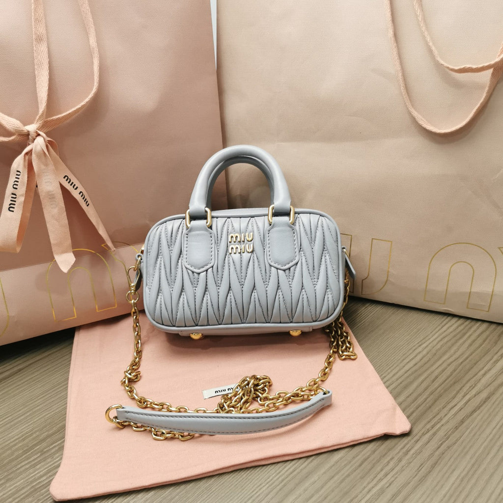 Too Pretty 17 Handbag Light Grey Lambskin