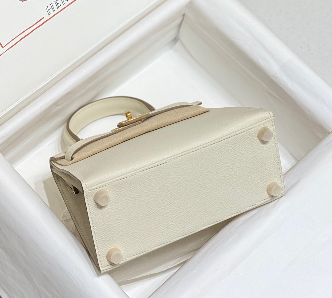 Hermes Kelly Mini 20 Bag in White Calfskin with Gold Hardware