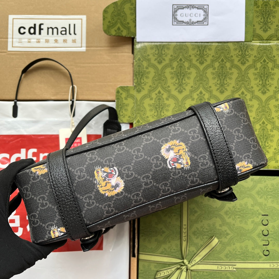 Gucci Tiger Print Messenger Bag 28 in Black Canvas and Leather Trim