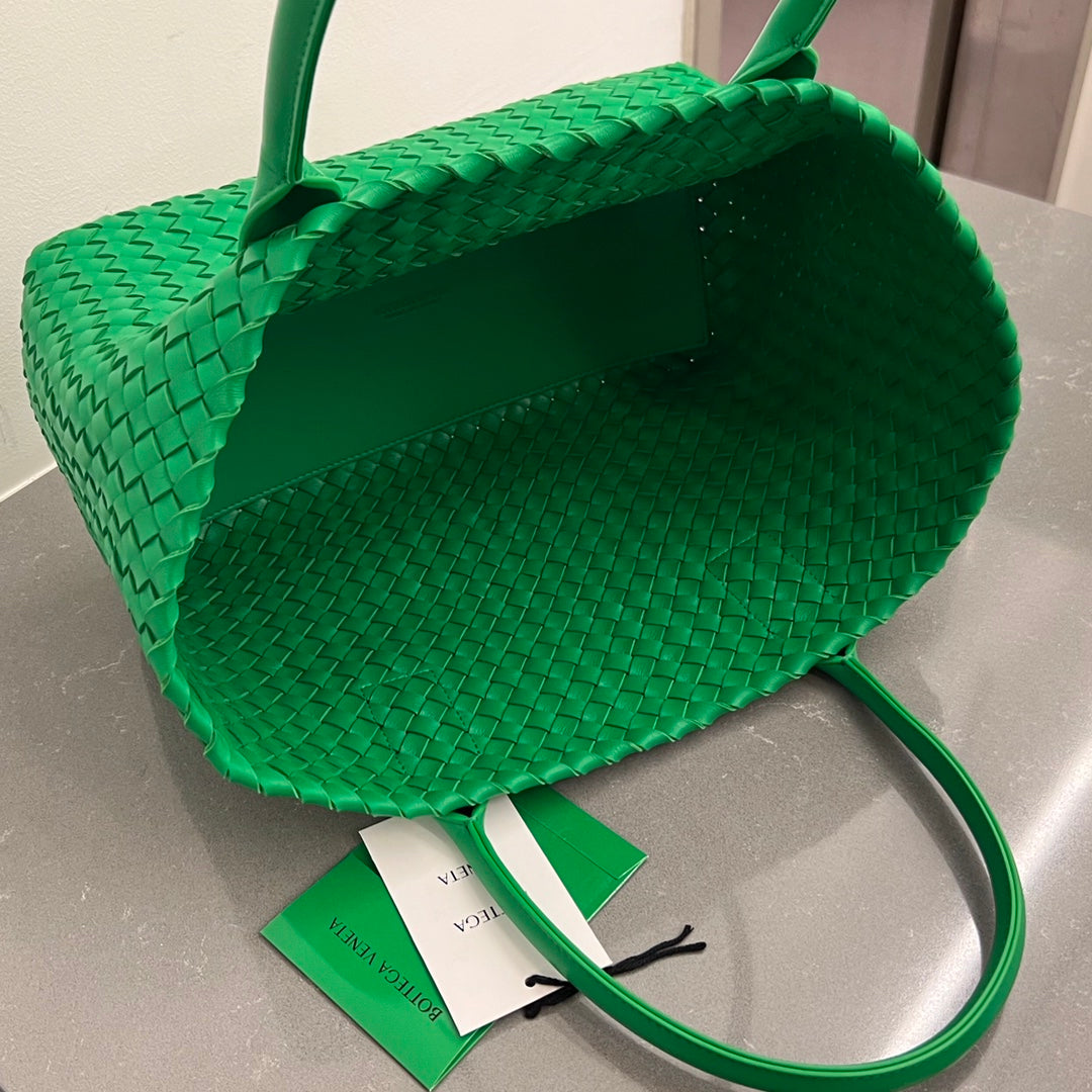 Bottega Veneta Small Cabat 32 in Green Lambskin Bag