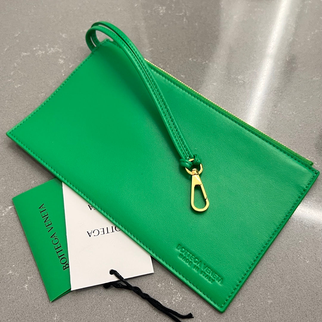 Bottega Veneta Small Cabat 32 in Green Lambskin Bag