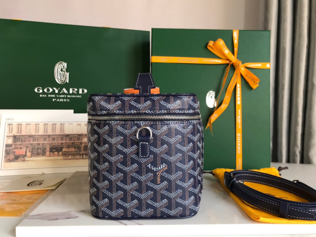 Goyard Muse Vanity Case 20 in Navy Blue Goyardine Canvas