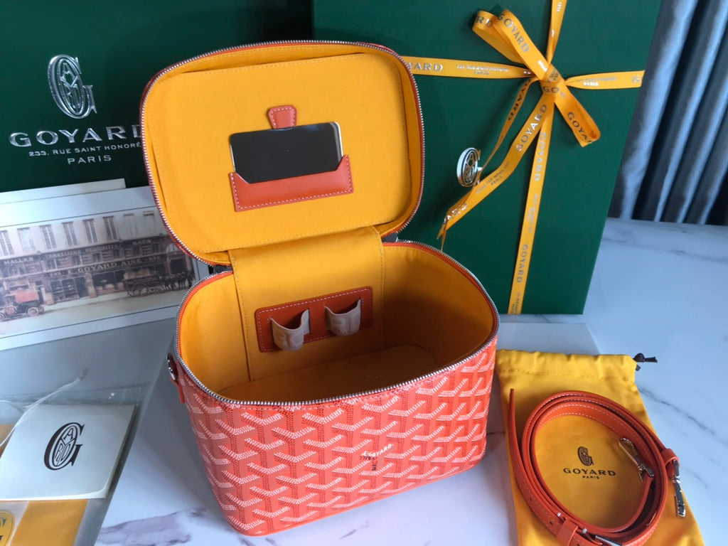Goyard Muse Vanity Case 20 in Orange Goyardine Canvas