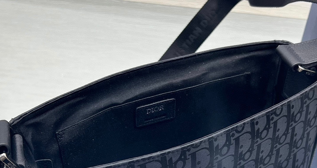 Dior Medium 31 Bag with Strap in Black Oblique Jacquard and Calfskin