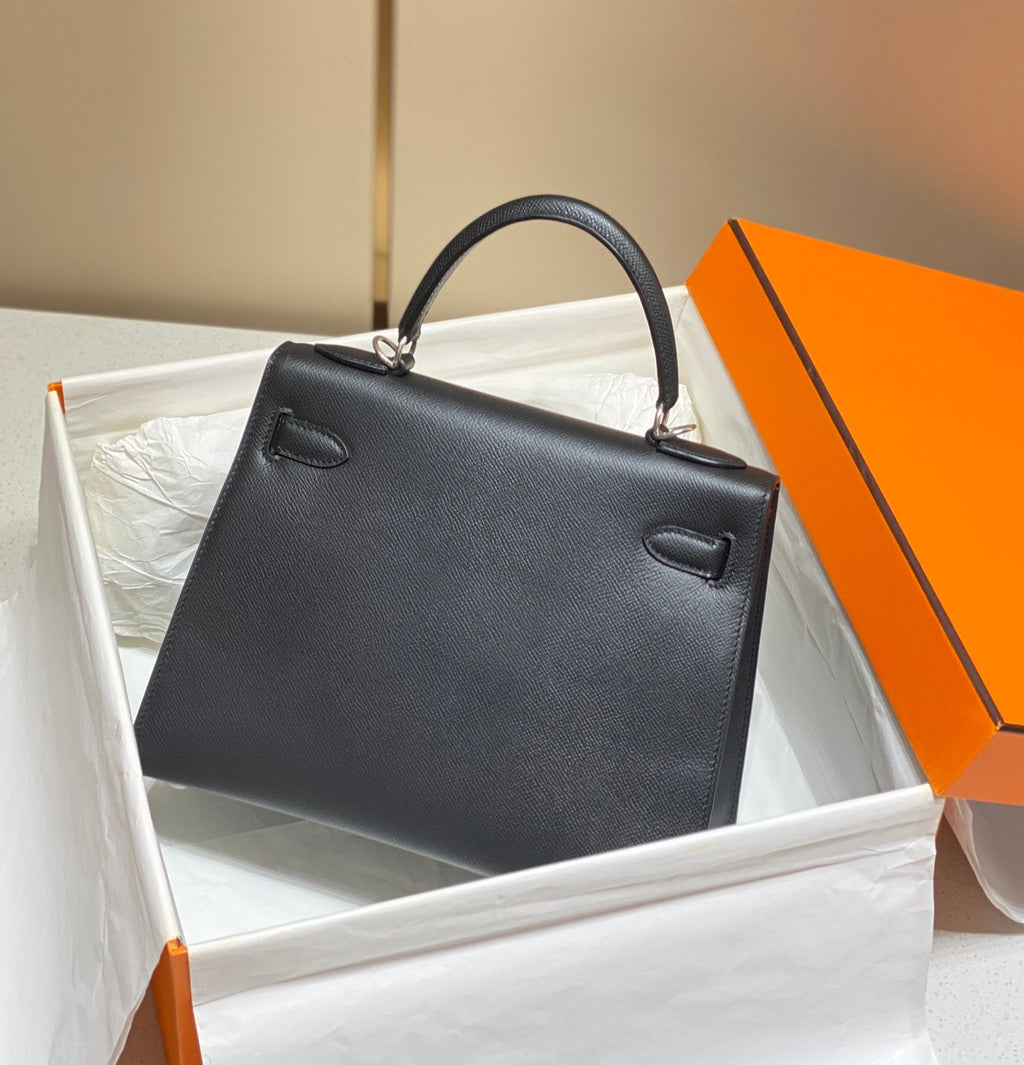 Hermes Kelly 28cm in Noir Epsom Calfskin Silver Hardware Bag