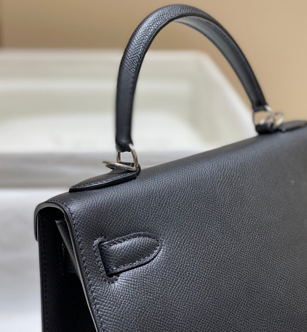 Hermes Kelly 28cm in Noir Epsom Calfskin Silver Hardware Bag