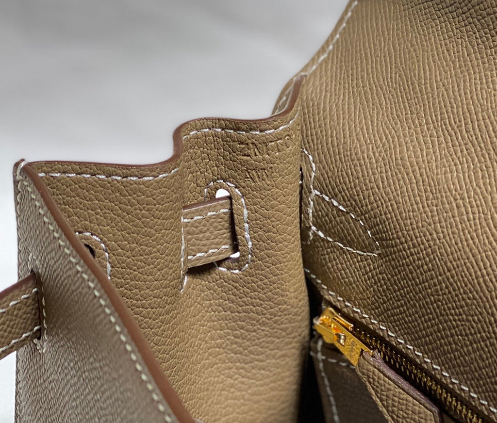 Hermes Kelly 25cm in Etoupe Epsom Calfskin Gold Hardware Bag