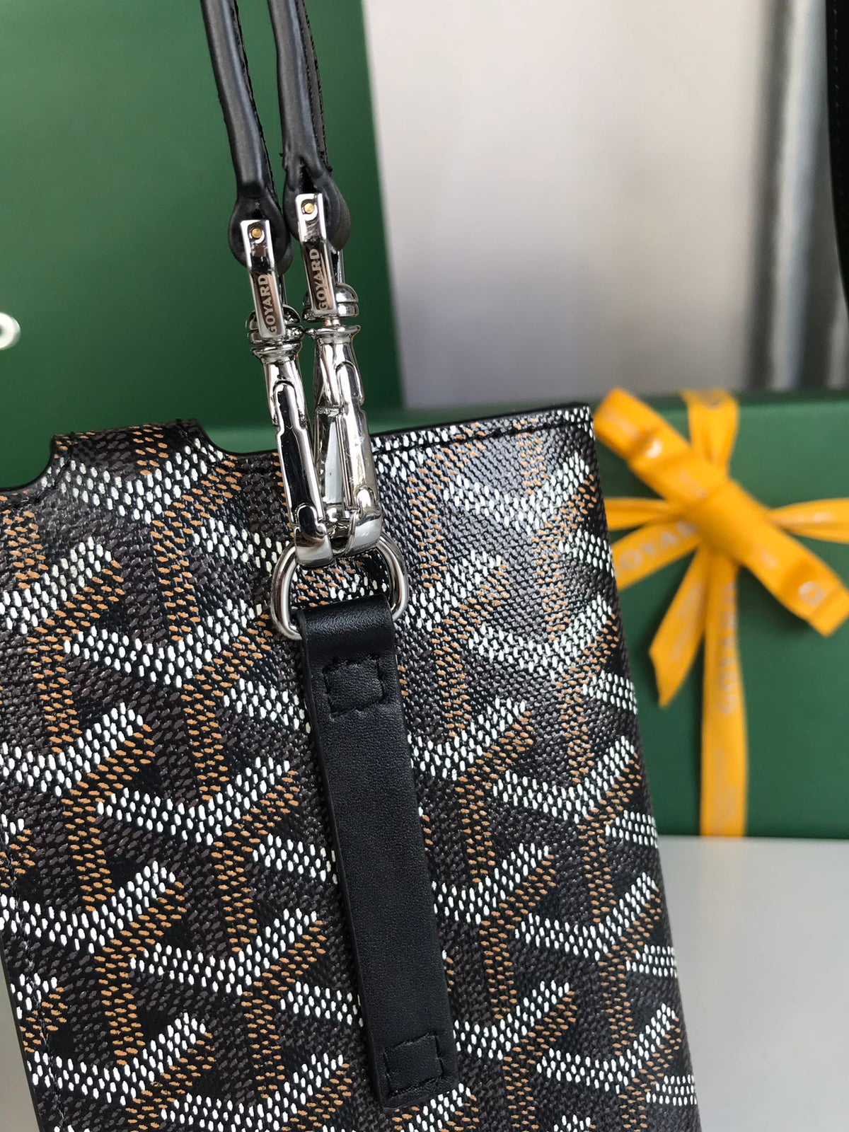 Goyard Montmartre GM Case 18 in Black Goyardine Canvas Bag