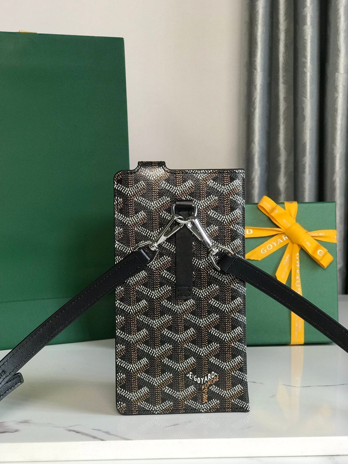 Goyard Montmartre GM Case 18 in Black Goyardine Canvas Bag