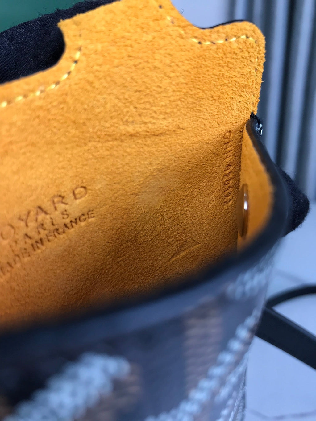 Goyard Montmartre GM Case 18 in Black Goyardine Canvas Bag