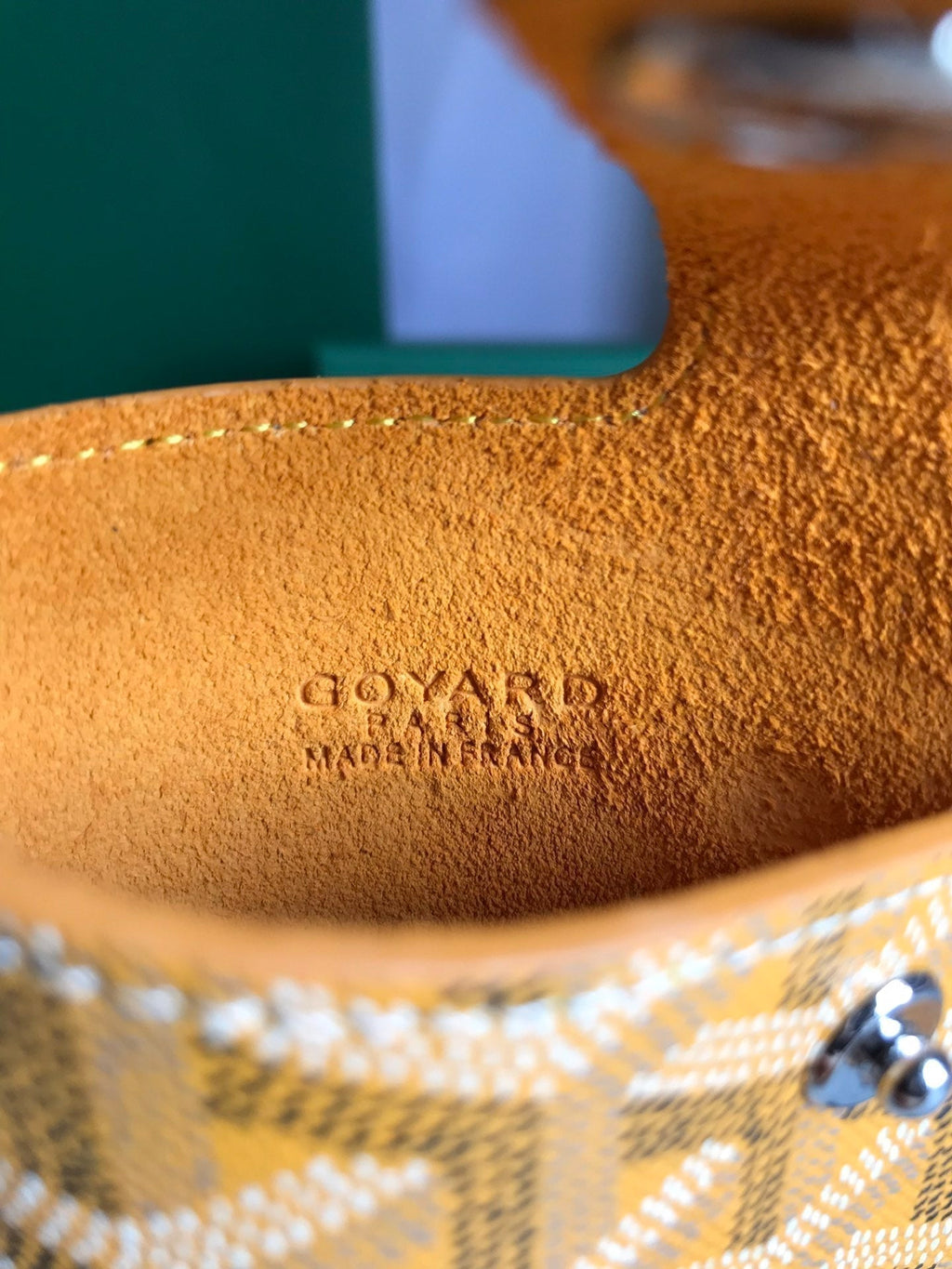 Goyard Montmartre GM Case 18 in Yellow Goyardine Canvas Bag