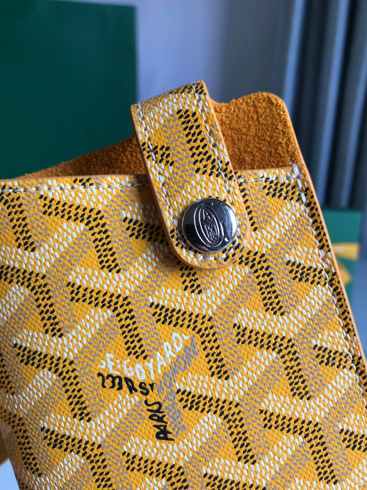 Goyard Montmartre GM Case 18 in Yellow Goyardine Canvas Bag