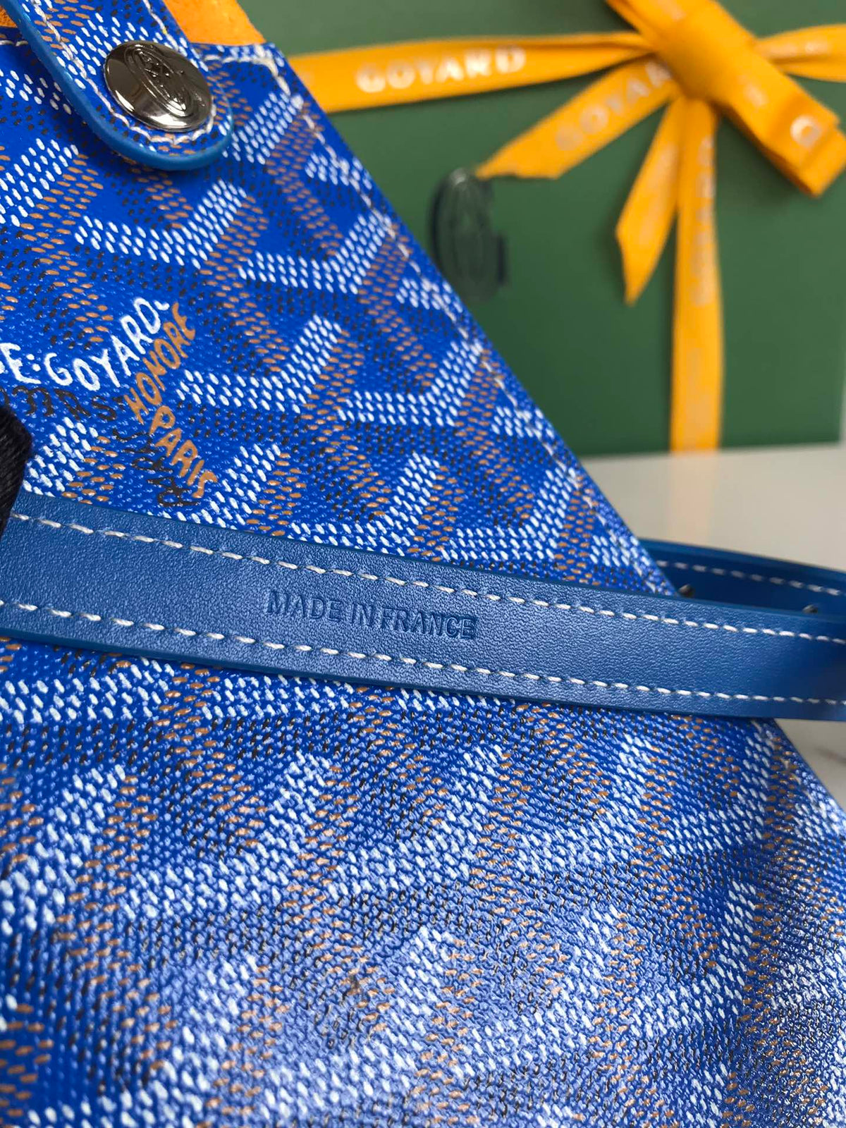 Goyard Montmartre GM Case 18 in Sapphire Blue Goyardine Canvas Bag