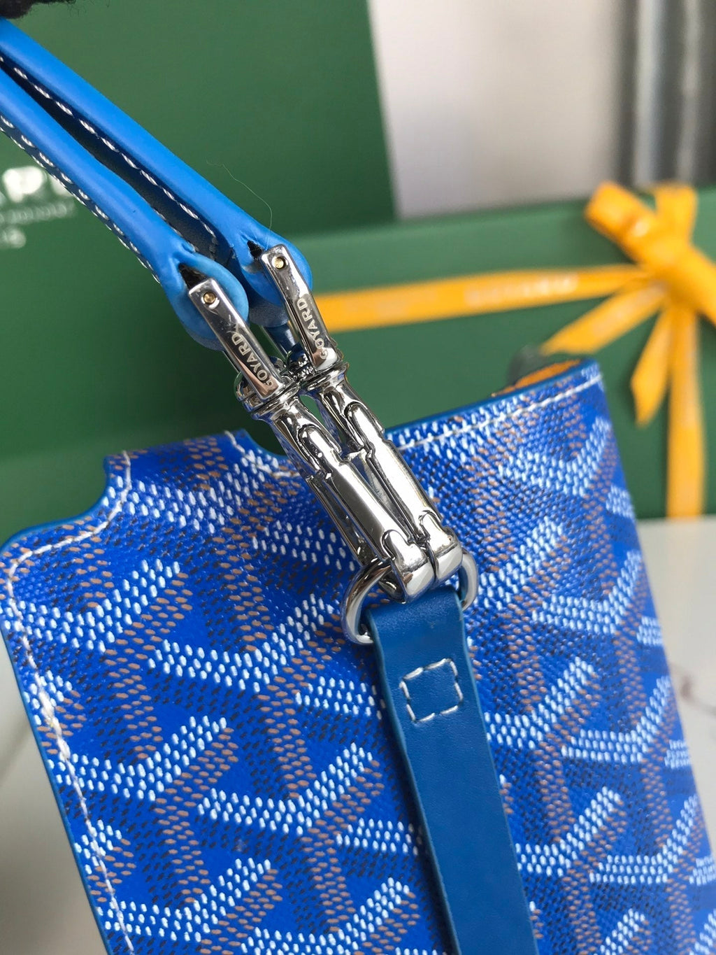 Goyard Montmartre GM Case 18 in Sapphire Blue Goyardine Canvas Bag
