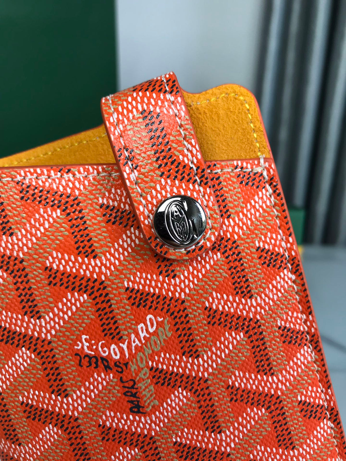Goyard Montmartre GM Case 18 in Orange Goyardine Canvas Bag