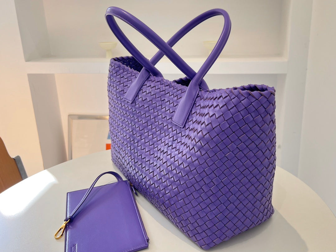 Bottega Veneta Large Cabat 51 in Mauve Purple Lambskin Bag