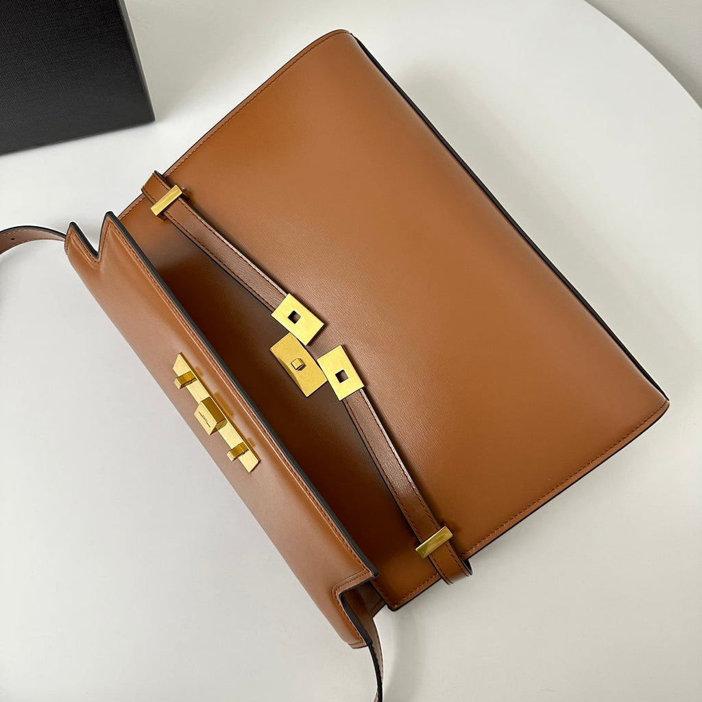 Saint Laurent Manhattan 29 Top-Handle in Smooth Cinnamon Brown Calfskin Bag