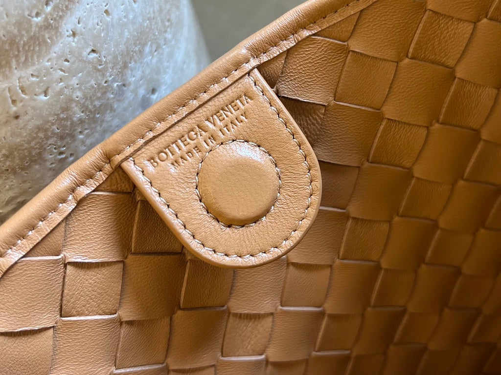 Bottega Veneta Sardine 33 with Chain in Tawny Brown Lambskin Bag