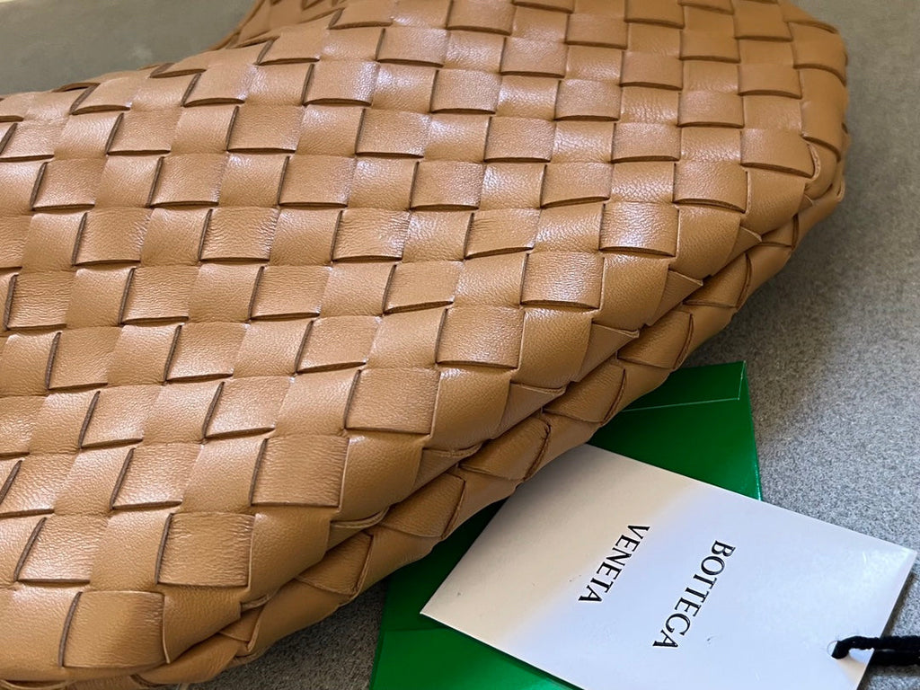 Bottega Veneta Sardine 33 with Chain in Tawny Brown Lambskin Bag