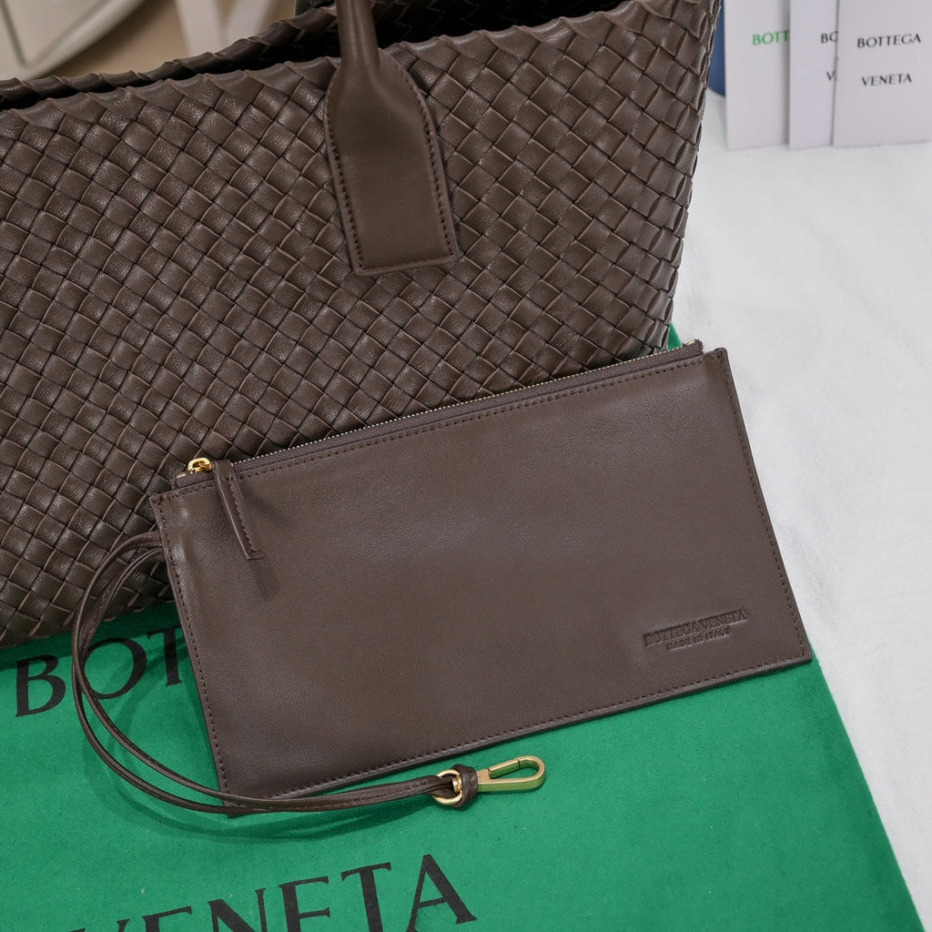 Bottega Veneta Large Cabat 45cm Chocolate Lambskin Ghw Bag