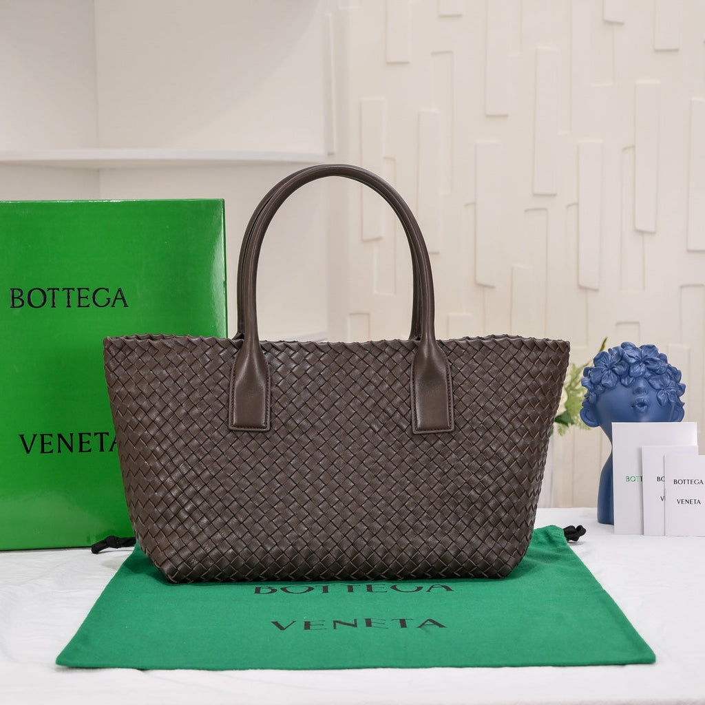 Bottega Veneta Large Cabat 45cm Chocolate Lambskin Ghw Bag