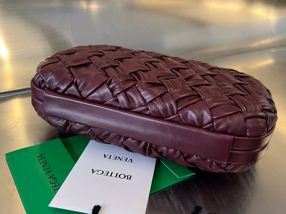 Bottega Veneta Knot 19 in Barolo Lambskin Bag