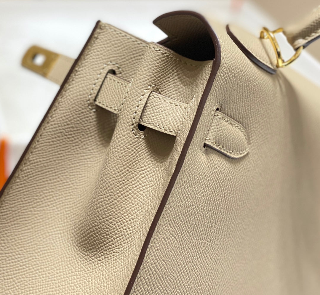 Hermes Kelly 28cm in Trench Epsom Calfskin Gold Hardware Bag