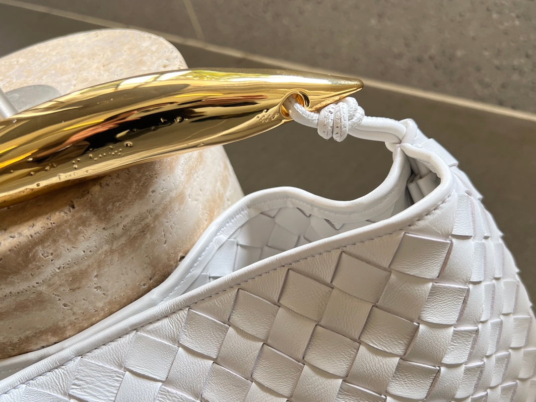 Bottega Veneta Sardine 33 with Chain in White Lambskin Bag
