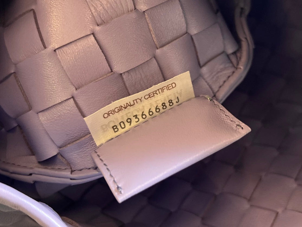 Bottega Veneta Sardine 33 with Chain in Light Purple Lambskin Bag