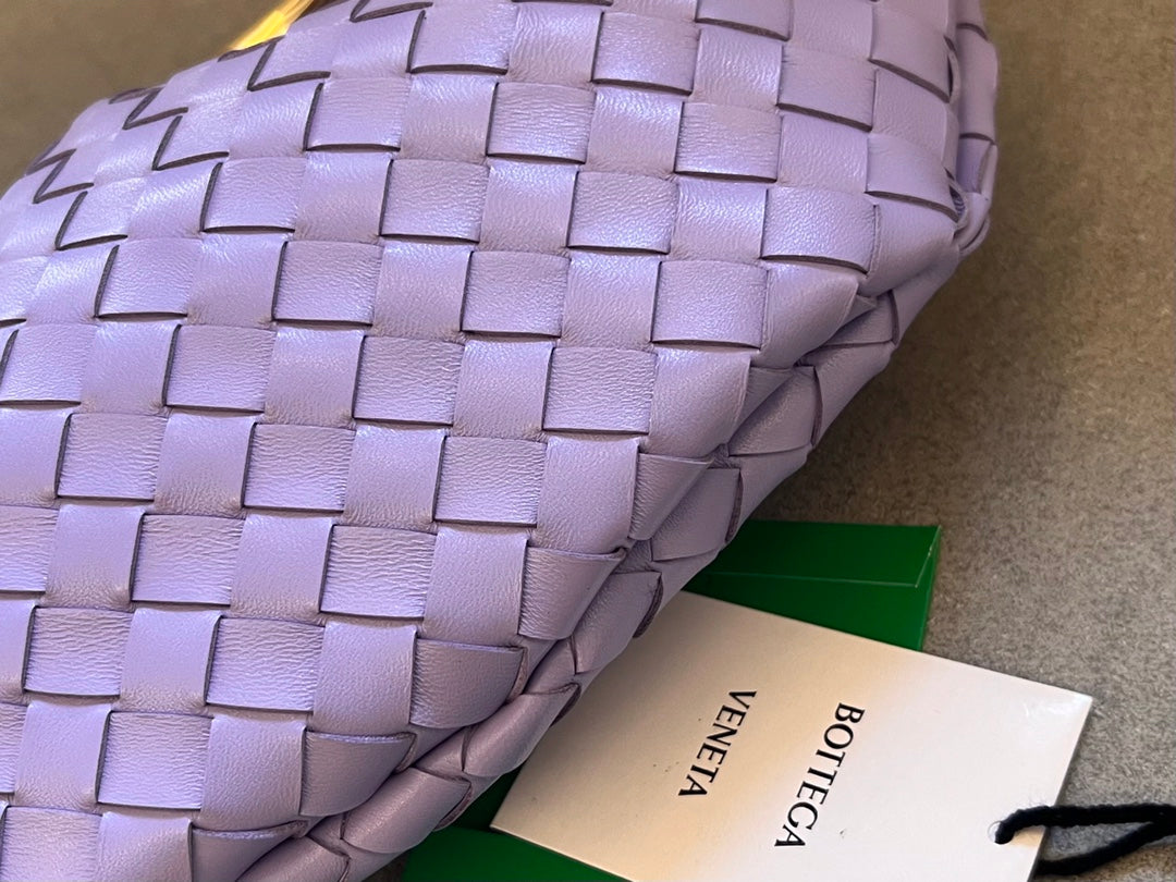 Bottega Veneta Sardine 33 with Chain in Light Purple Lambskin Bag