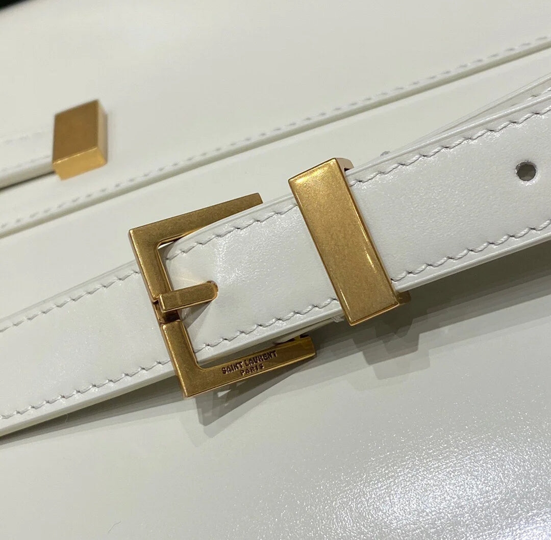 Saint Laurent Manhattan 29 Top-Handle in Smooth White Calfskin Bag