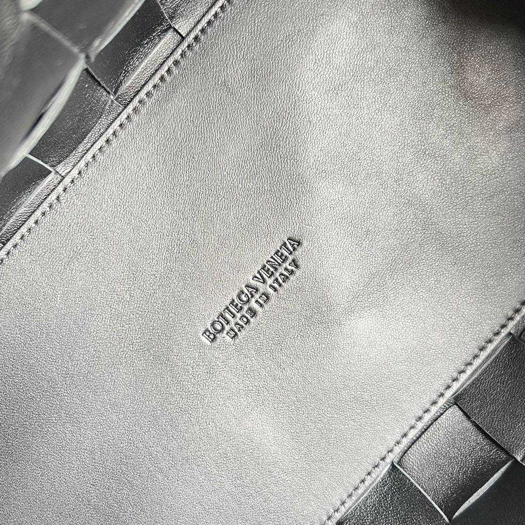 Bottega Veneta Medium 28 Cassette Black Lambskin Bag