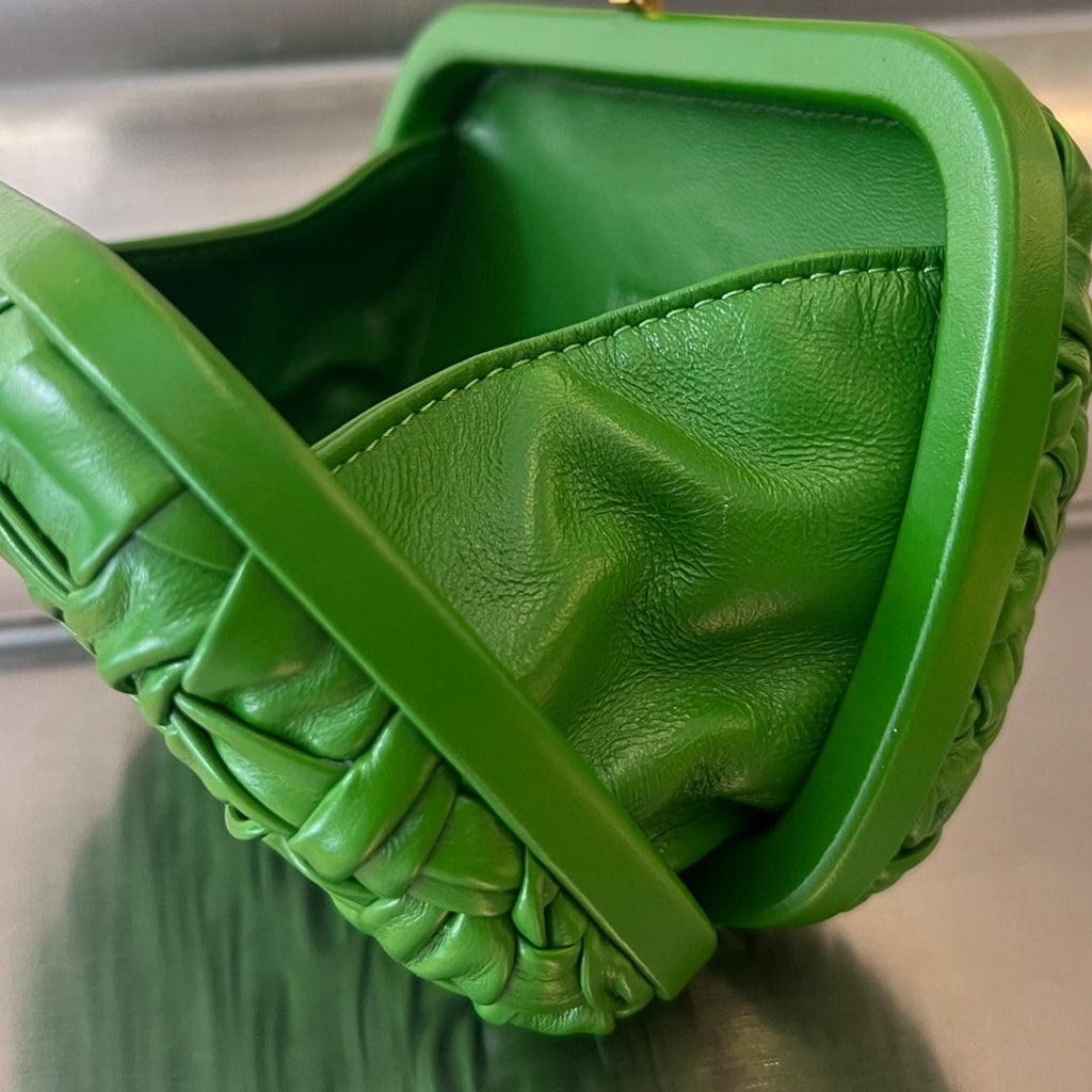 Bottega Veneta Knot 19 in Emerald Green Lambskin Bag