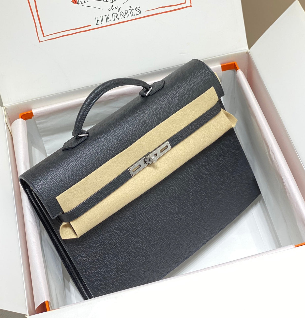Hermes Kelly Depeches 38 Briefcase in Black Togo Calfskin Silver Hardware Bag