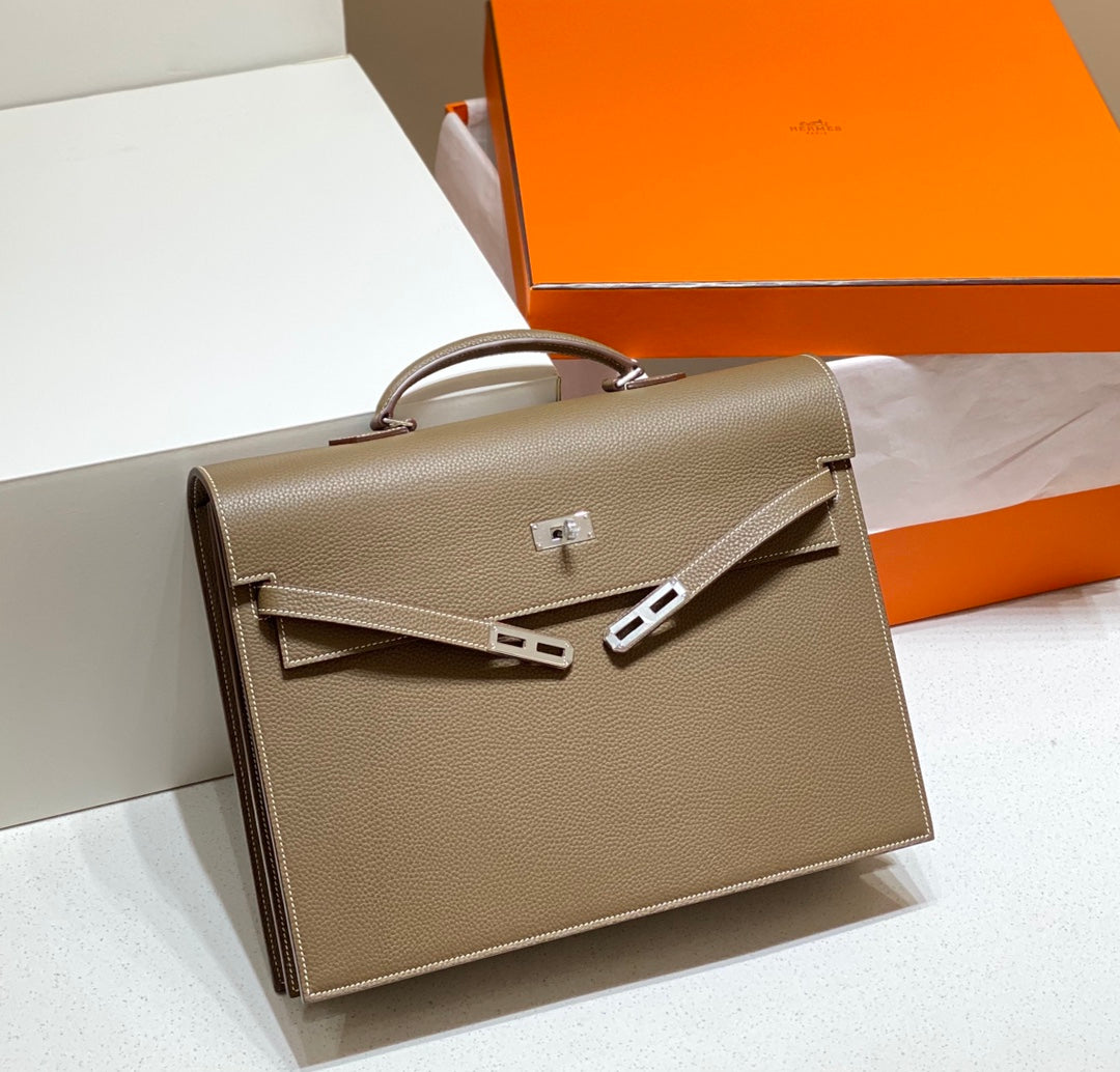 Hermes Kelly Depeches 38 Briefcase in Etoupe Togo Calfskin Silver Hardware Bag