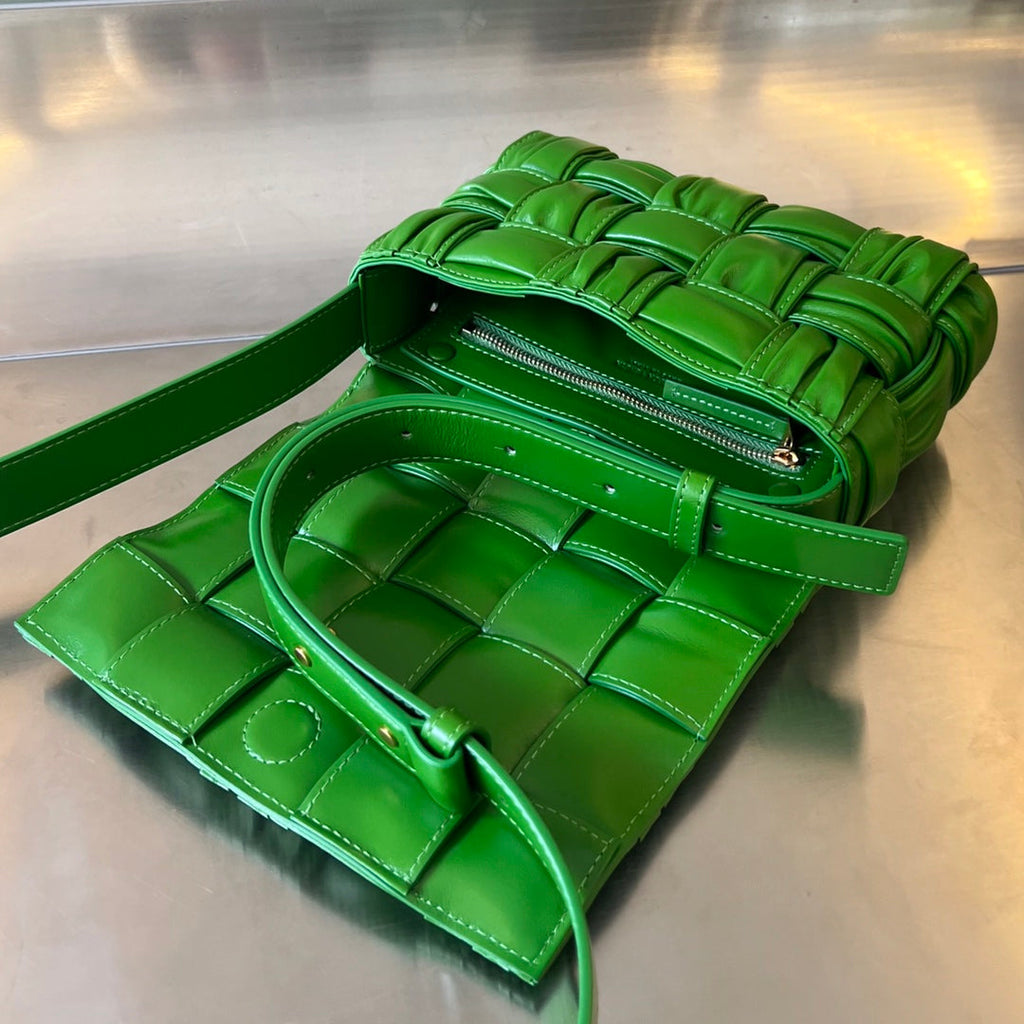 Bottega Veneta Mini Cassette 19 in Shamrock Green Soft Lambskin Bag