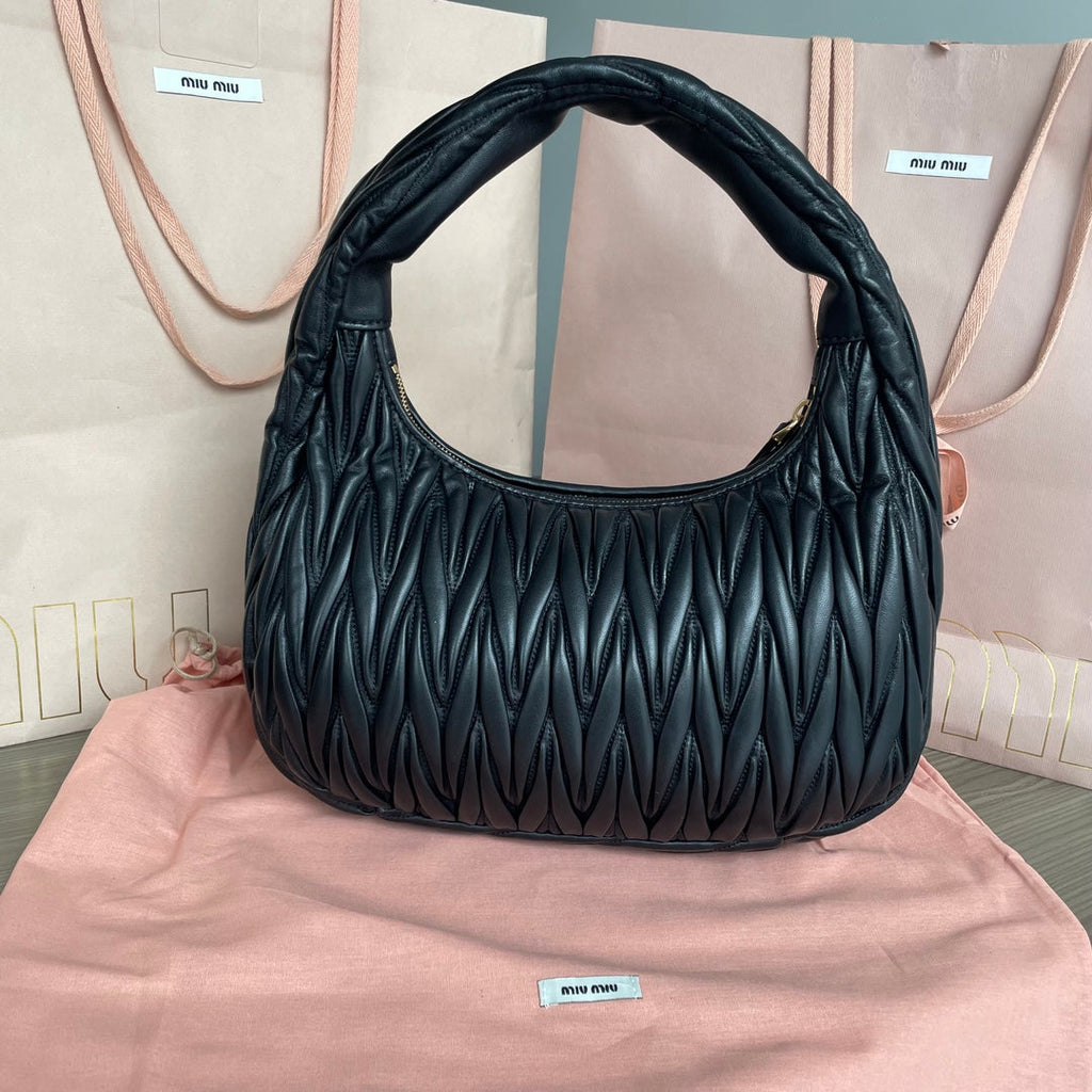 Wander 29 Bag in Black Lambskin