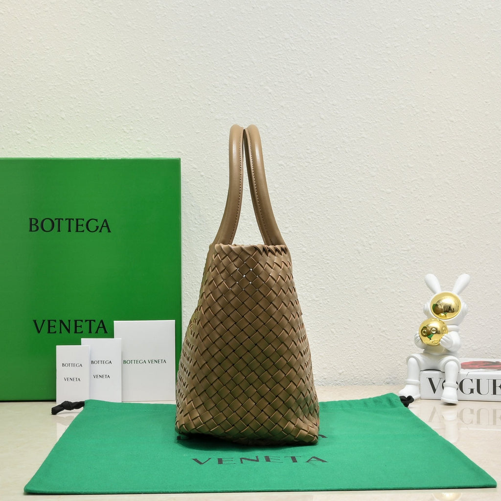 Bottega Veneta Large Cabat 45cm Brown Lambskin Ghw Bag