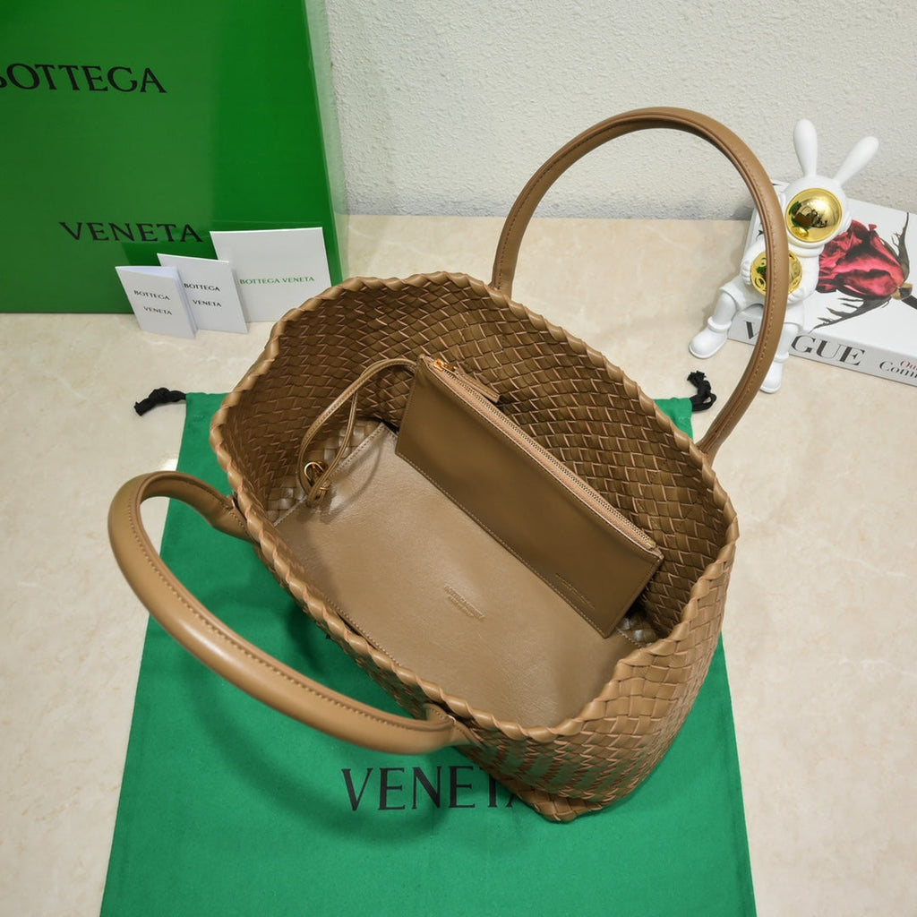 Bottega Veneta Large Cabat 45cm Brown Lambskin Ghw Bag