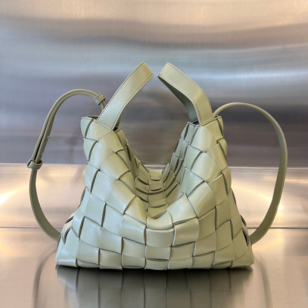 Bottega Veneta Medium 28 Cassette Grey Lambskin Bag