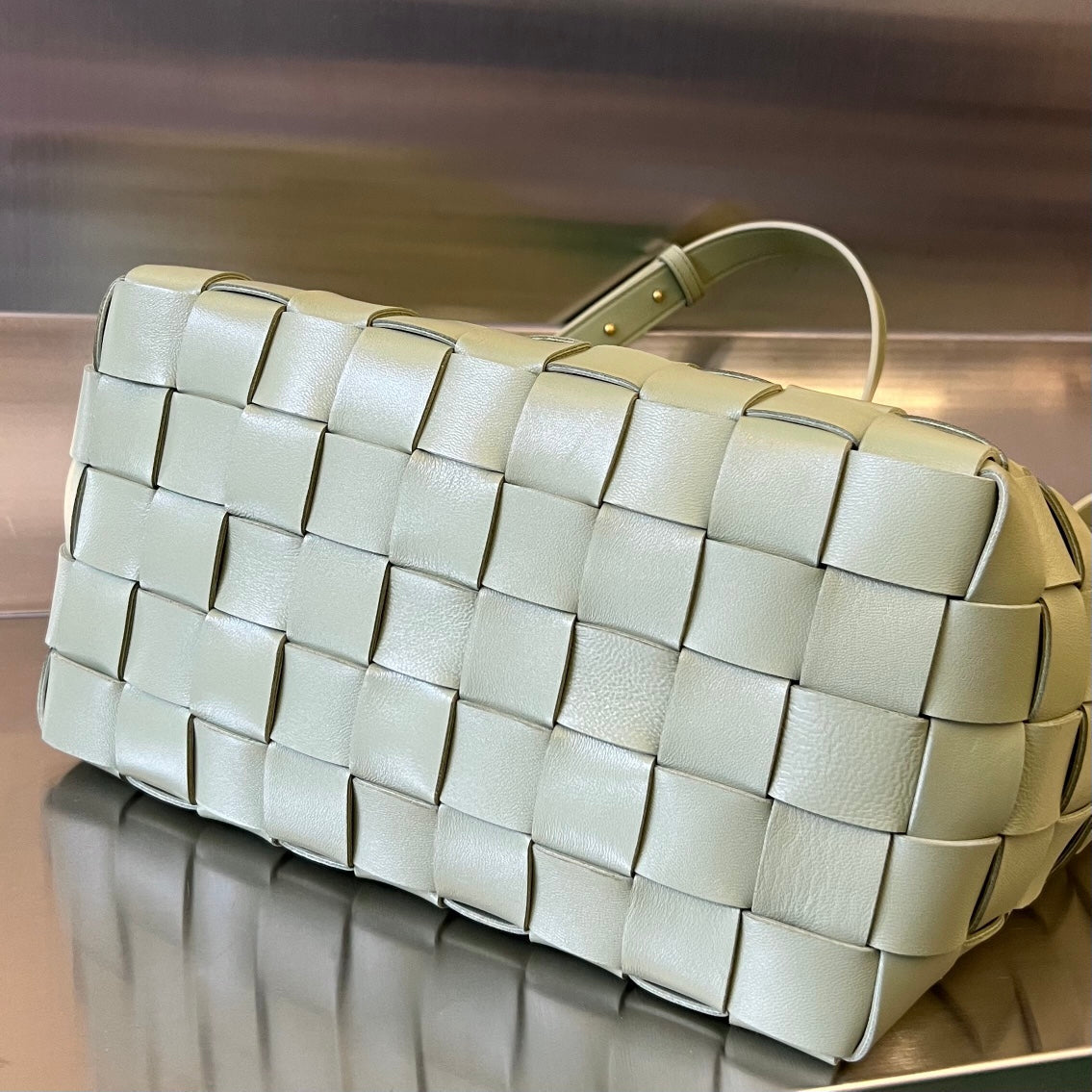 Bottega Veneta Medium 28 Cassette Grey Lambskin Bag