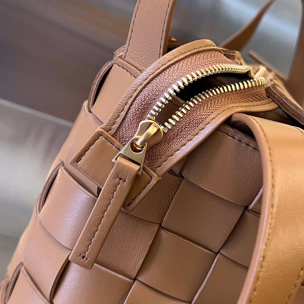 Bottega Veneta Medium 28 Cassette Peanut Brown Lambskin Bag