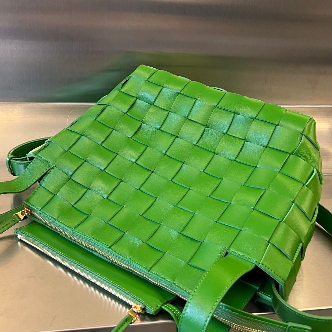 Bottega Veneta Medium 28 Cassette Neon Green Lambskin Bag
