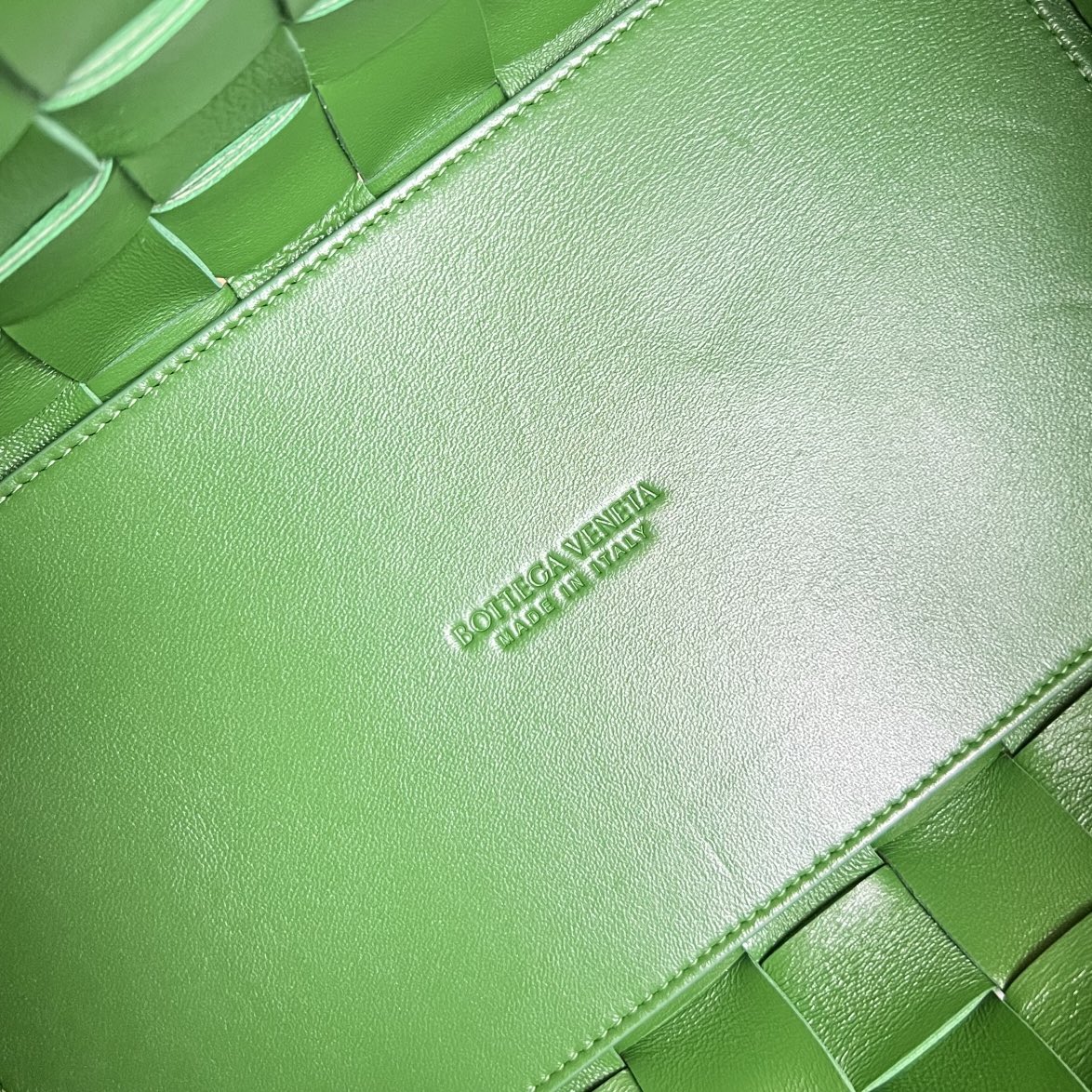Bottega Veneta Medium 28 Cassette Neon Green Lambskin Bag