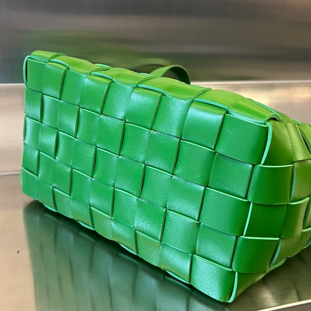 Bottega Veneta Medium 28 Cassette Neon Green Lambskin Bag