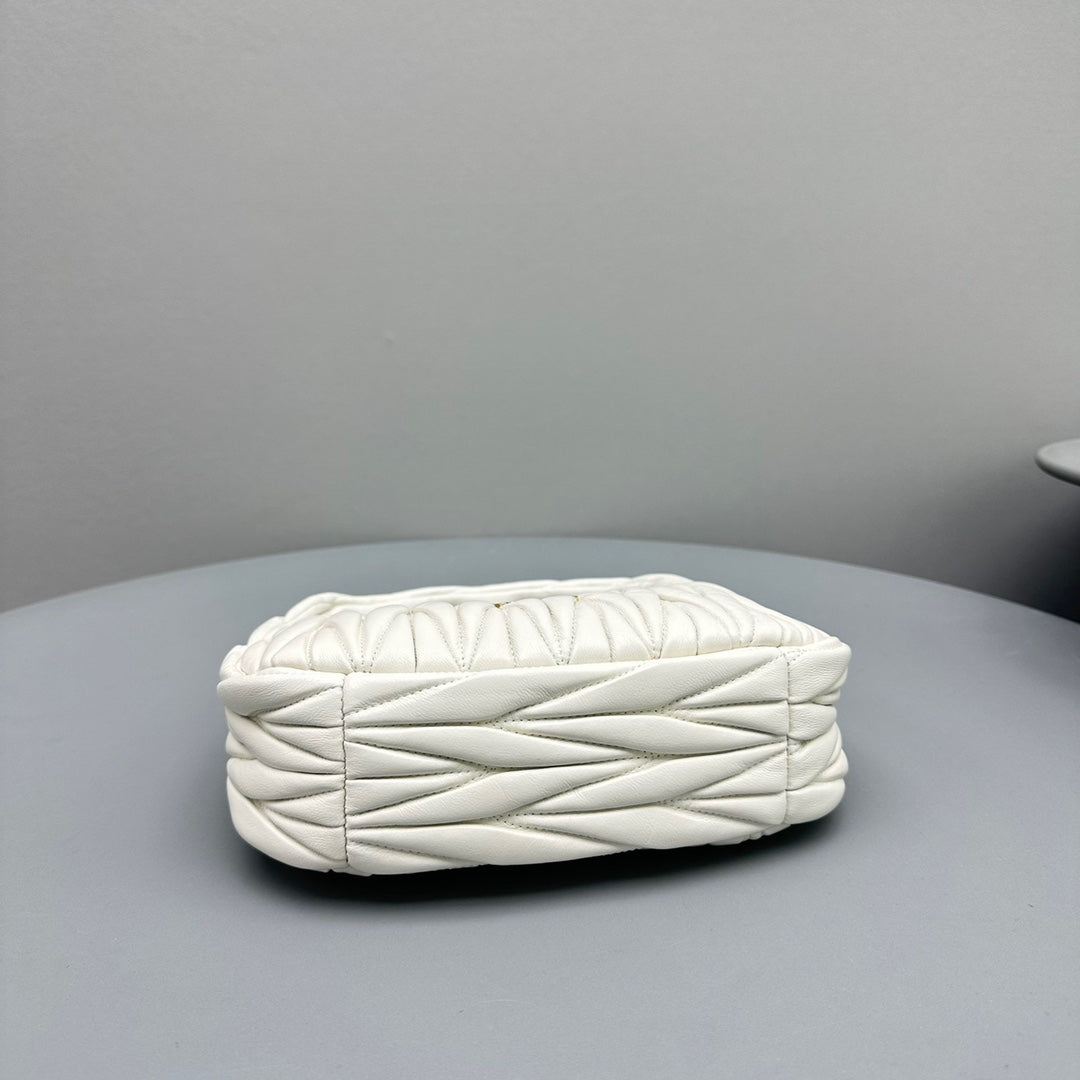 Mini Hobo 20 Bag in White Sheepskin
