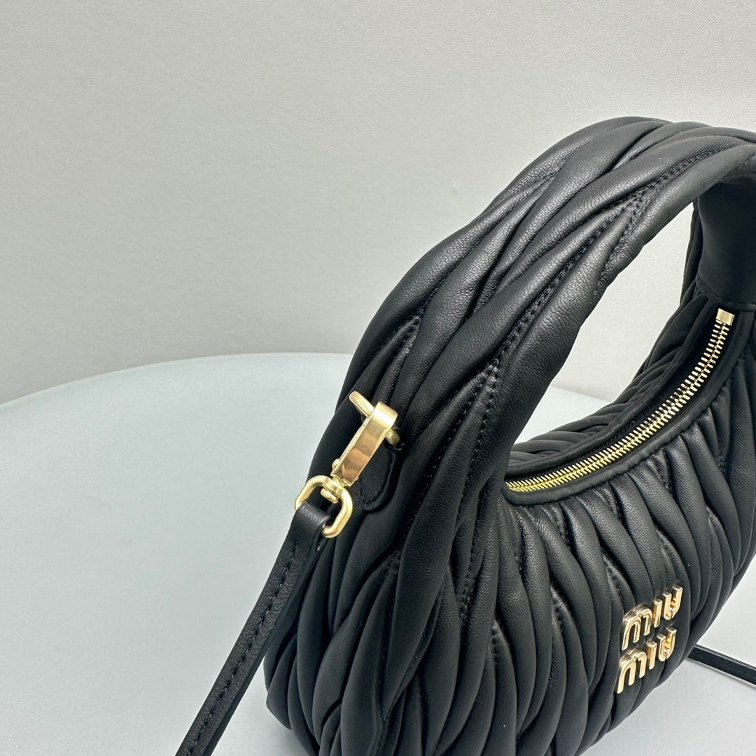 Mini Hobo 20 Bag in Black Sheepskin